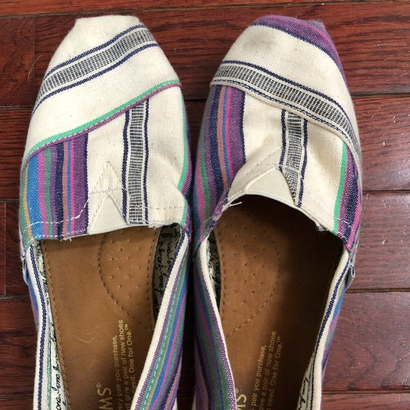 Toms shoes - Picture 4 of 4